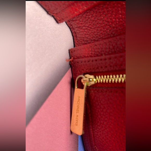 Michael Kors wallet - Picture 3 of 5